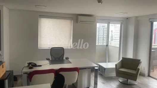 Sala Comercial à venda, 66m² no Vila Mariana, São Paulo