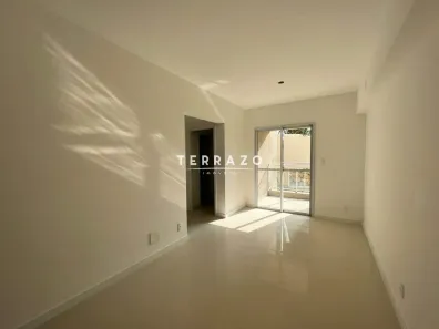 Apartamento com 2 Quartos à venda, 60m² no Várzea, Teresópolis