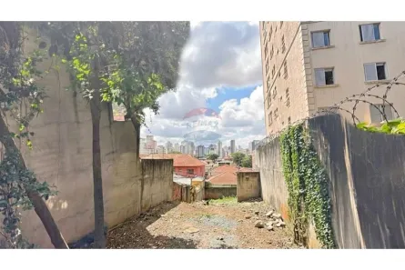 Lote/Terreno à venda, 500m² no Real Parque, São Paulo