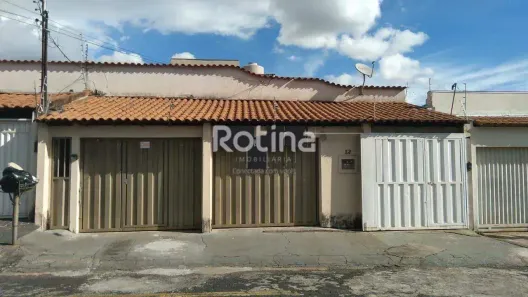 Galpão/Depósito/Armazém para alugar, 300m² no Pacaembu, Uberlândia
