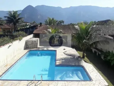 Sobrado com 4 Quartos à venda, 200m² no Morada da Praia, Bertioga