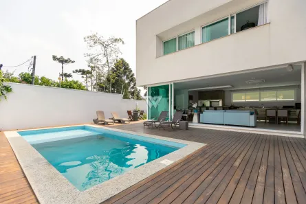 Casa de Condomínio com 4 Quartos à venda, 775m² no Campo Comprido, Curitiba