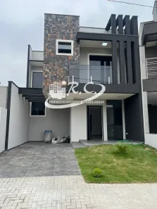 Sobrado com 3 Quartos à venda, 109m² no Umbará, Curitiba