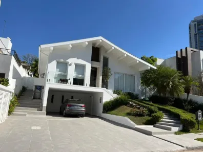 Casa de Condomínio com 4 Quartos à venda, 330m² no Alphaville Residencial Um, Barueri