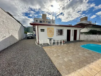 Casa com 4 Quartos à venda, 180m² no Barra do Aririú, Palhoça