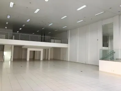 Sala Comercial para alugar, 815m² no Centro, Londrina