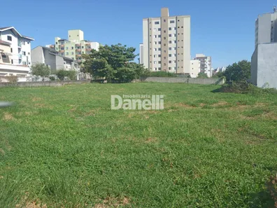 Lote/Terreno à venda, 731m² no Granja Daniel, Taubaté
