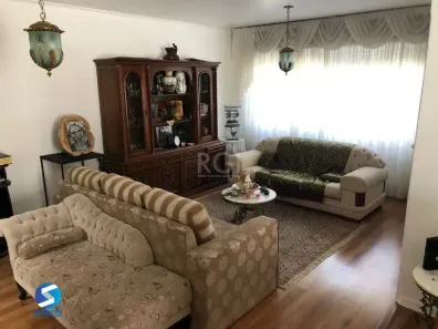 Casa com 3 Quartos à venda, 209m² no Guarujá, Porto Alegre