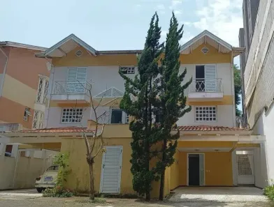 Casa com 3 Quartos à venda, 221m² no Granja Viana, Cotia