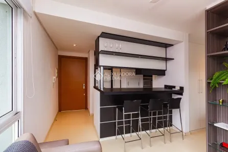 Apartamento com 1 Quarto para alugar, 58m² no Três Figueiras, Porto Alegre