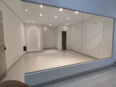 Sala Comercial para alugar, 32m² no Popular, Cuiabá