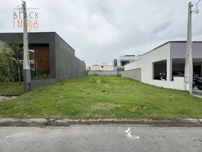 Lote/Terreno à venda, 251m² no Parque Santo Antônio, Taubaté