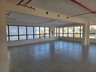 Sala Comercial para alugar, 208m² no Tabajaras, Uberlândia