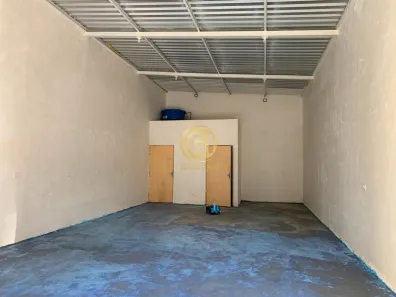 Ponto Comercial para alugar, 72m² no Parque Santo Antônio, Jacareí