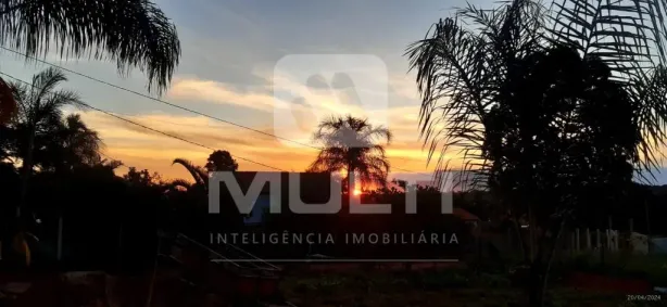 Fazenda/Sítio com 1 Quarto à venda, 130m² no Alto Umuarama, Uberlândia