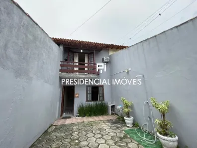 Casa com 2 Quartos à venda, 74m² no Palmeiras, Cabo Frio