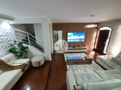 Casa com 3 Quartos à venda, 270m² no Vila Gilda, Santo André