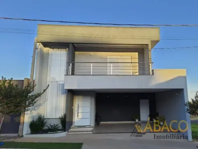 Sobrado com 3 Quartos à venda, 275m² no Residencial Samambaia, São Carlos