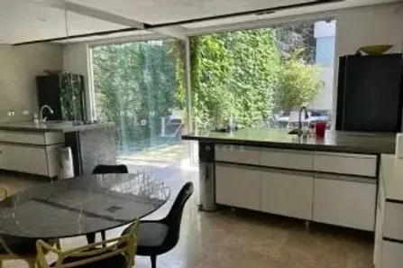 Casa com 2 Quartos à venda, 98m² no Jardim Europa, São Paulo