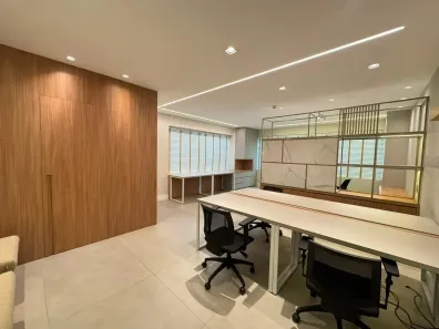 Sala Comercial à venda, 48m² no Gleba Fazenda Palhano, Londrina