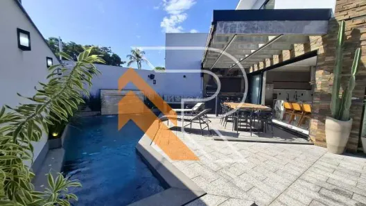 Casa com 3 Quartos à venda, 209m² no Camboinhas, Niterói