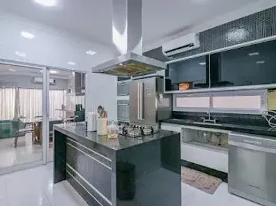 Casa de Condomínio com 4 Quartos à venda, 220m² no Parque Residencial Damha V, São José do Rio Preto