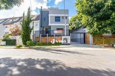 Casa de Condomínio com 3 Quartos à venda, 212m² no Ahú, Curitiba