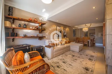 Sobrado com 4 Quartos à venda, 220m² no Estância Velha, Canoas