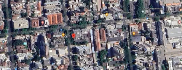 Prédio Residencial com 12 Quartos à venda, 355m² no Auxiliadora, Porto Alegre