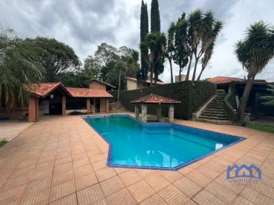 Fazenda/Sítio com 6 Quartos à venda, 2400m² no , Mairinque