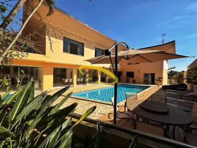 Casa de Condomínio com 4 Quartos à venda, 850m² no Vila Santo Antônio, Cotia