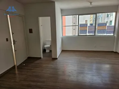 Sala Comercial à venda, 34m² no Centro, Florianópolis
