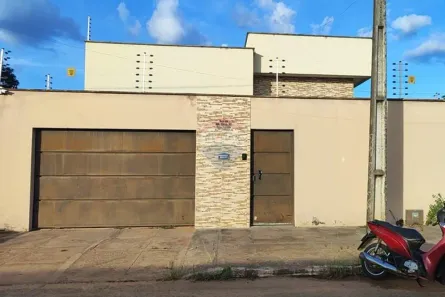 Casa com 3 Quartos à venda, 178m² no Setor Coimbra, Araguaína