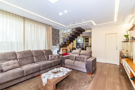 Casa de Condomínio com 4 Quartos para alugar, 214m² no Boqueirão, Curitiba