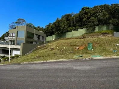 Lote/Terreno à venda, 982m² no Praia do Estaleirinho, Balneário Camboriú