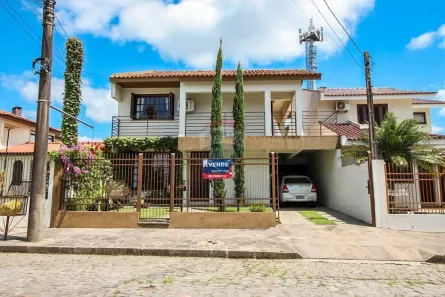 Casa com 3 Quartos à venda, 314m² no São José, Santa Maria