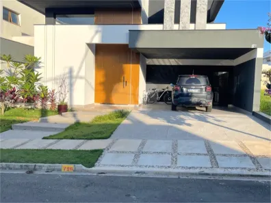 Casa de Condomínio com 3 Quartos à venda, 240m² no Bairro da Vossoroca, Sorocaba
