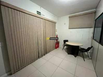 Sala Comercial para alugar, 100m² no Floresta, Joinville