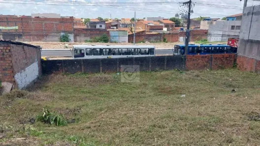 Lote/Terreno à venda, 930m² no Dom Luciano, Aracaju