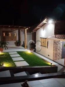 Casa com 3 Quartos à venda, 337m² no Conjunto Habitacional José Garcia Molina, Londrina