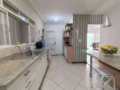 Casa com 3 Quartos à venda, 140m² no Parque Peruche, São Paulo