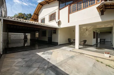 Casa com 5 Quartos à venda, 483m² no Pendotiba, Niterói