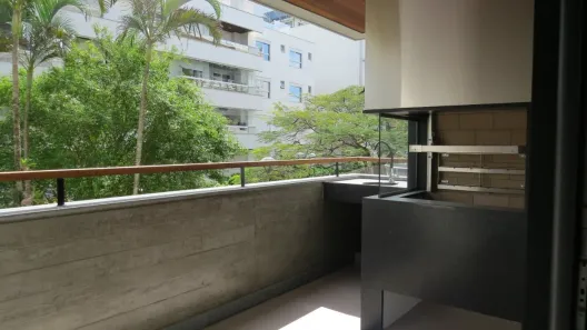 Apartamento com 4 Quartos à venda, 211m² no Jurerê, Florianópolis