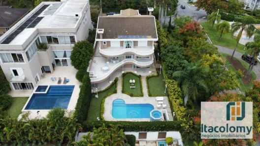 Casa de Condomínio com 4 Quartos para venda ou aluguel, 880m² no Tamboré, Santana de Parnaíba