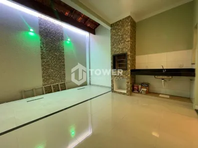 Casa com 3 Quartos à venda, 150m² no Novo Mundo, Uberlândia