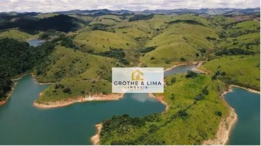Fazenda/Sítio com 8 Quartos à venda, 900m² no Centro, Santa Branca
