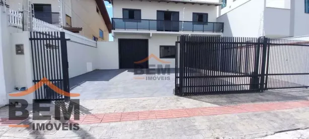 Sala Comercial para alugar, 136m² no Dom Bosco, Itajaí