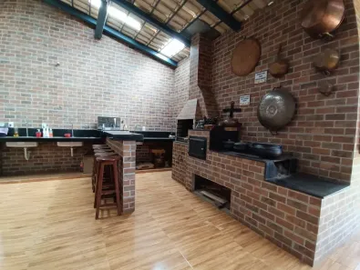 Casa com 4 Quartos à venda, 600m² no Parque das Paineiras (1,2,3 e 4 Etapa), Goiânia