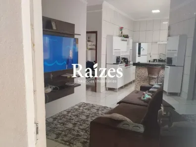 Casa de Condomínio com 2 Quartos à venda, 113m² no Jardim Holanda, Uberlândia