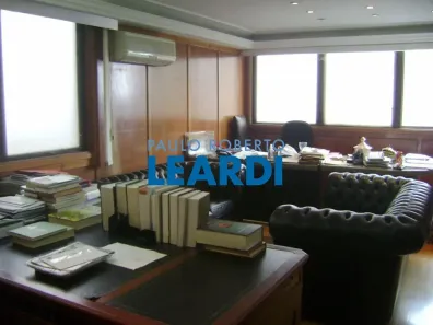 Ponto Comercial à venda, 110m² no Bela Vista, São Paulo